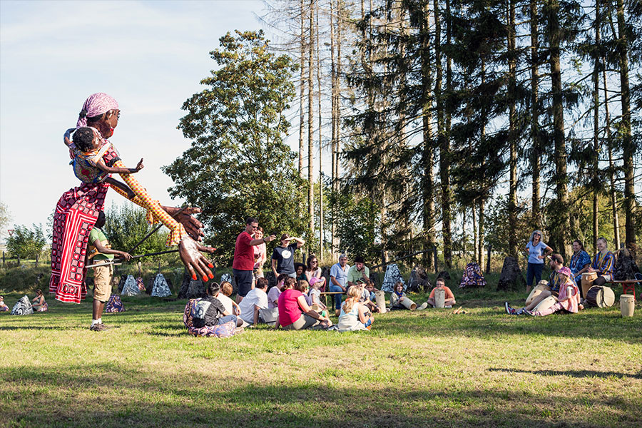 spectrum-projekt-drachenzaehne-african-picnic-slider-03