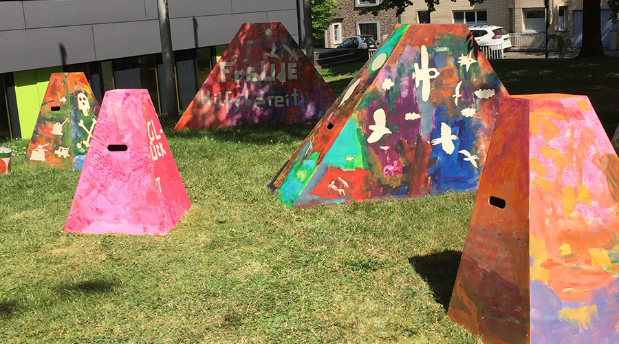 spectrum-projekt-drachenzaehne-frieden-first-slider-01